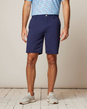 Johnnie-O Fusion Pull-On Short - 9" inseam